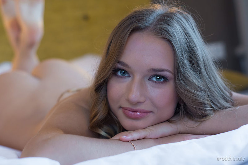 Алла, 23